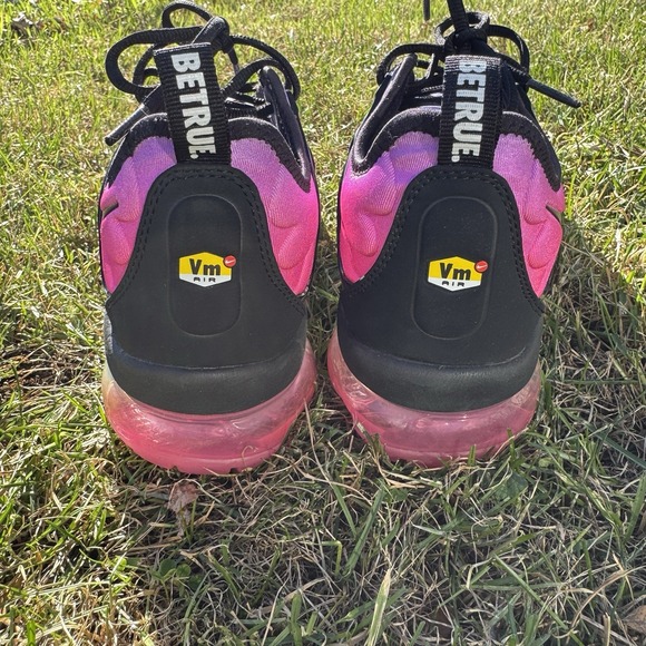 Nike Air Vapormax Plus Shoes Mens 9.5 Be True Multicolour Pride EUC - Picture 9 of 13